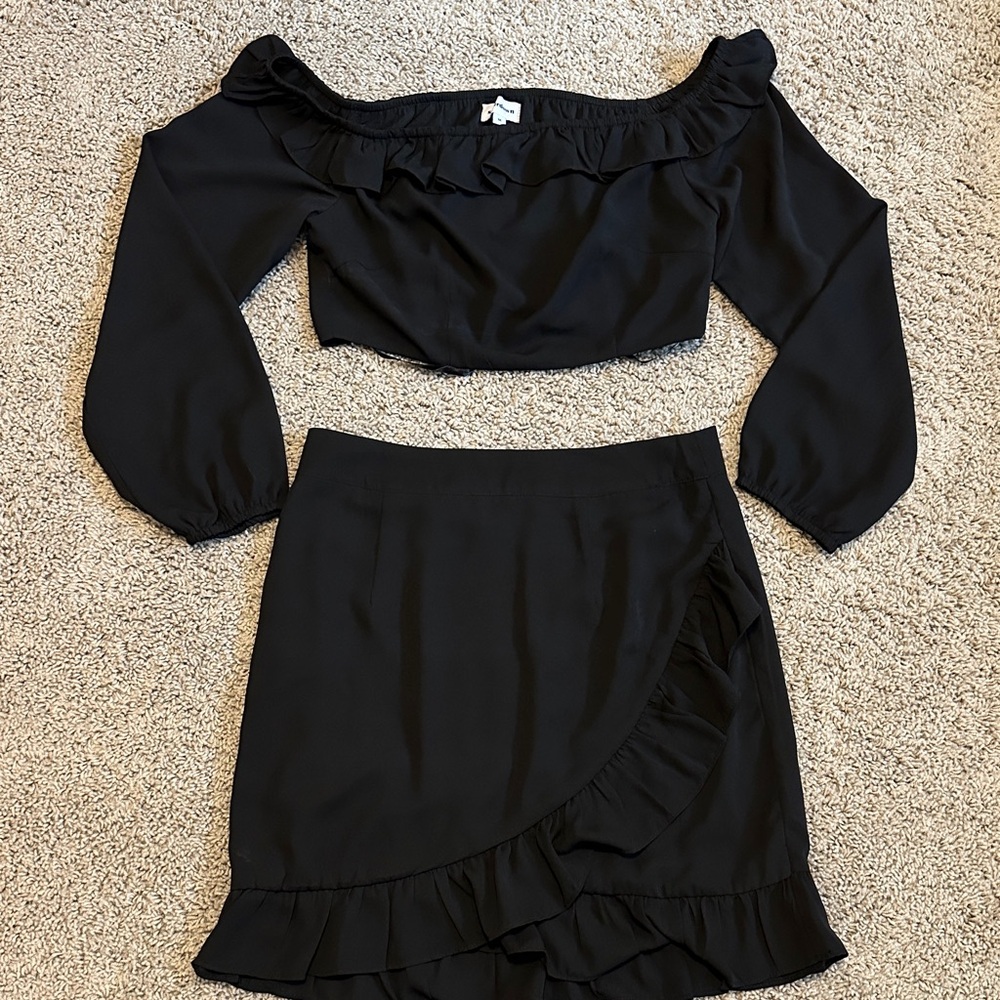 Superdown Black Ruffle Skirt Set